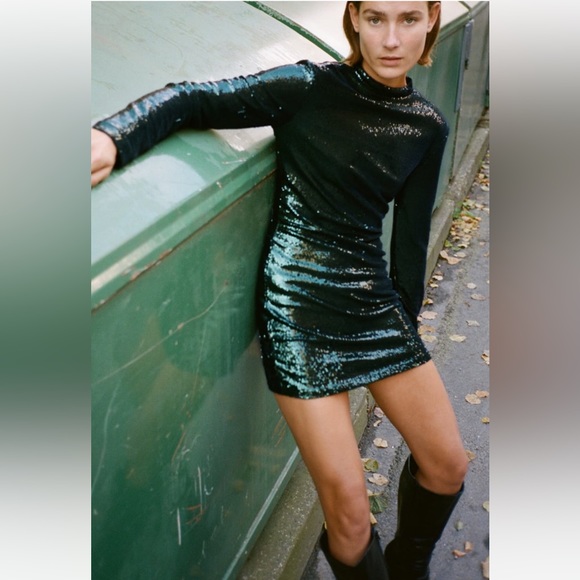 NWT ZARA SHORT SEQUIN DRESS GREEN SIZE XS NWT - Picture 3 of 6
